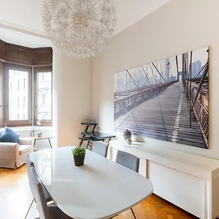 Apartament Spacious And Brilliant In Duomo By Easylife