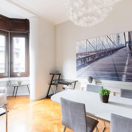 Spacious And Brilliant In Duomo By Easylife Apartment